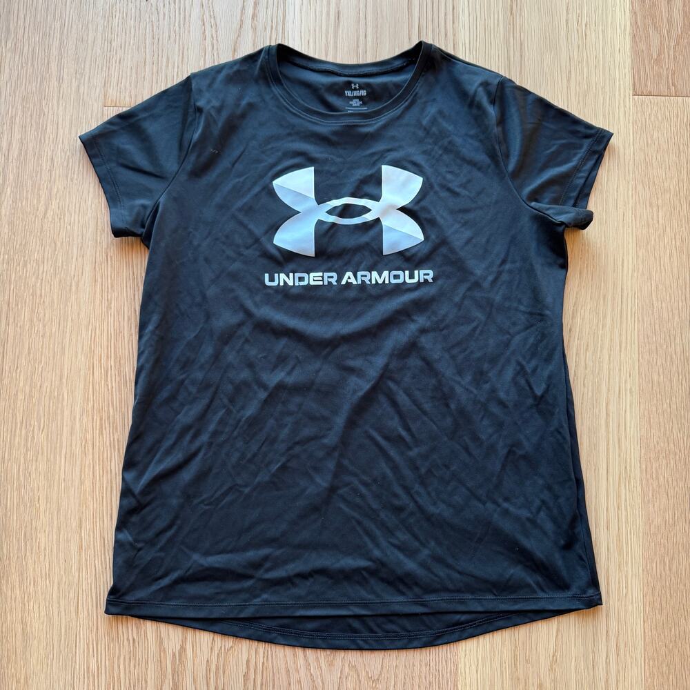 Girls Under Armour Shirt Size XL
